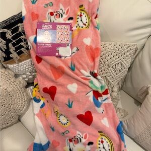 Alice in wonderland Valentine Pink Plush Throw Blanket